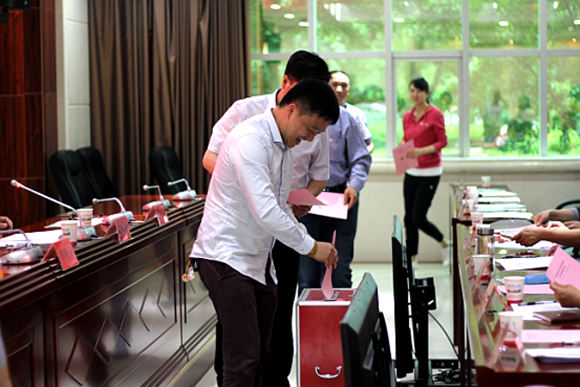 QQ图片20180511185229.png QQ图片20180511185229.png